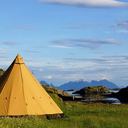Lofoten Glamping